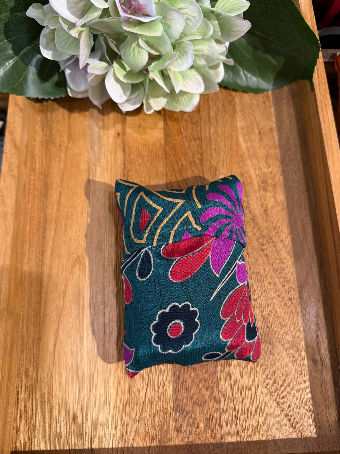 I WAS A SARI handlenett