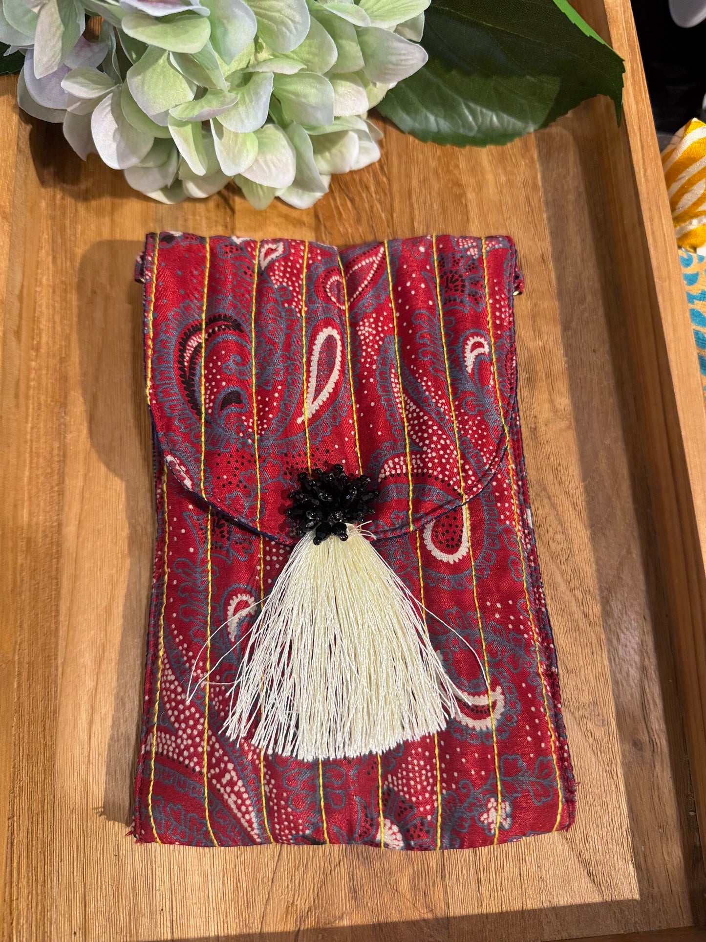 I WAS A SARI Mobilveske med dusk