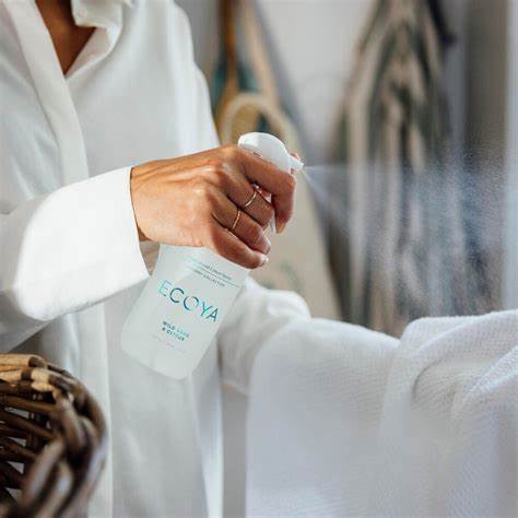 ECOYA Fragranced Linen Spray - wild sage & sitrus