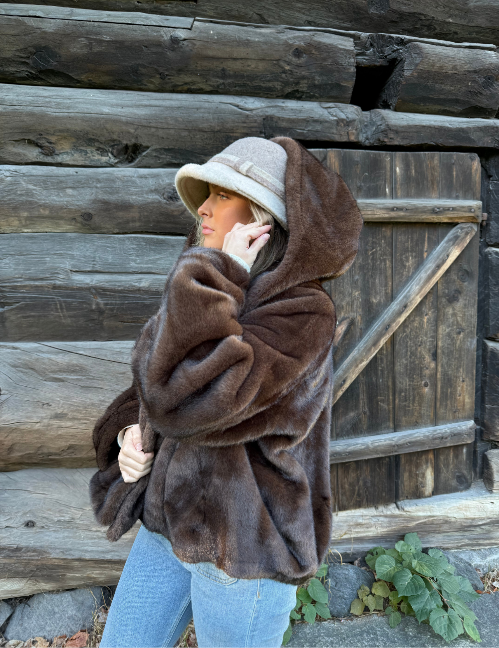 NOMA Verbier fuskepels jakke - Minkbrun