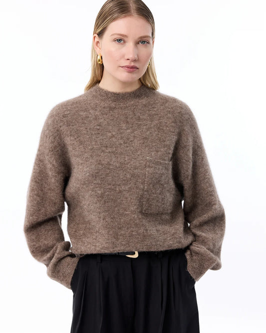 KNIT-TED Cecily Genser, Walnut