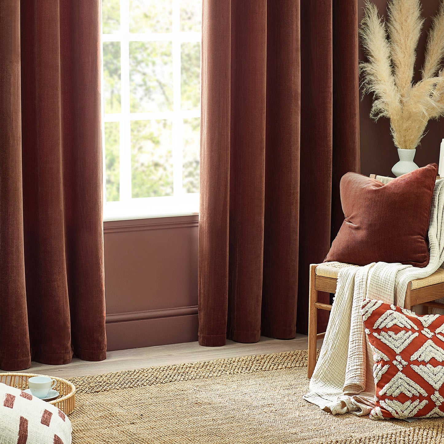 Heavy Chenille Cushion Nutmeg: Nutmeg / Polyester Filled / 50 x 50cm