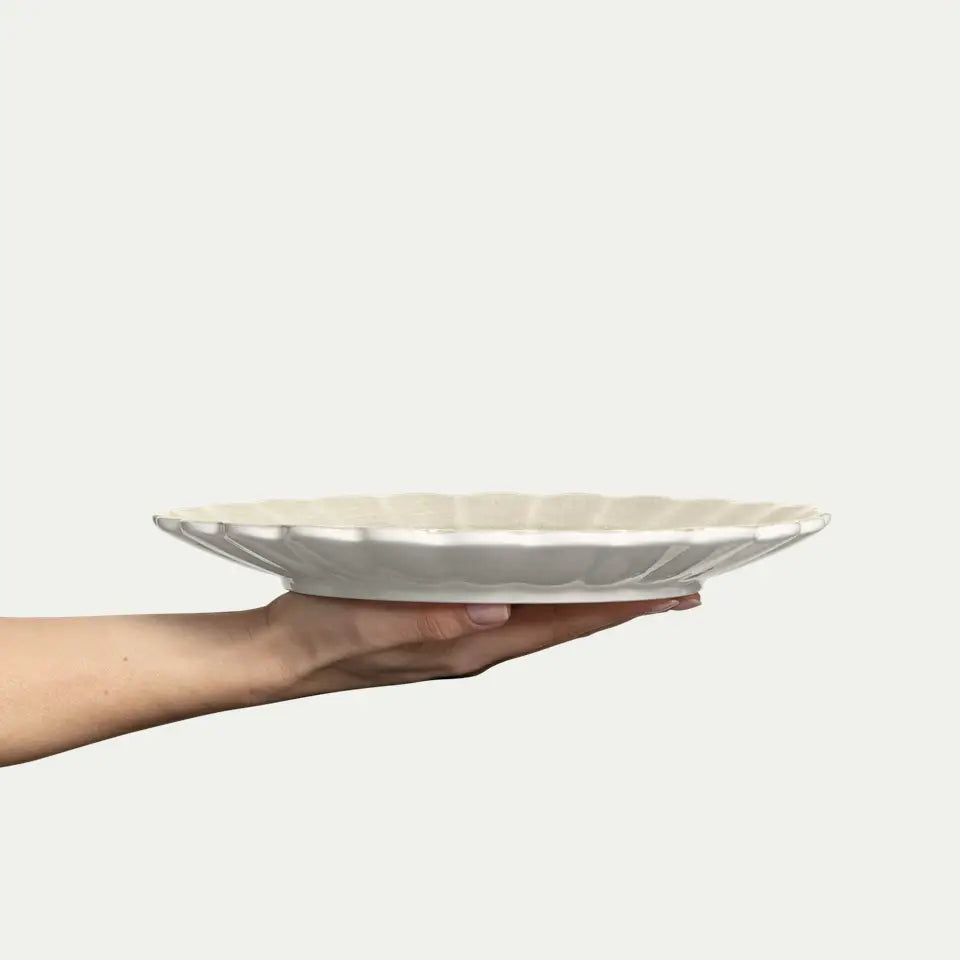 MATEUS Oyster Plate 28cm Sand