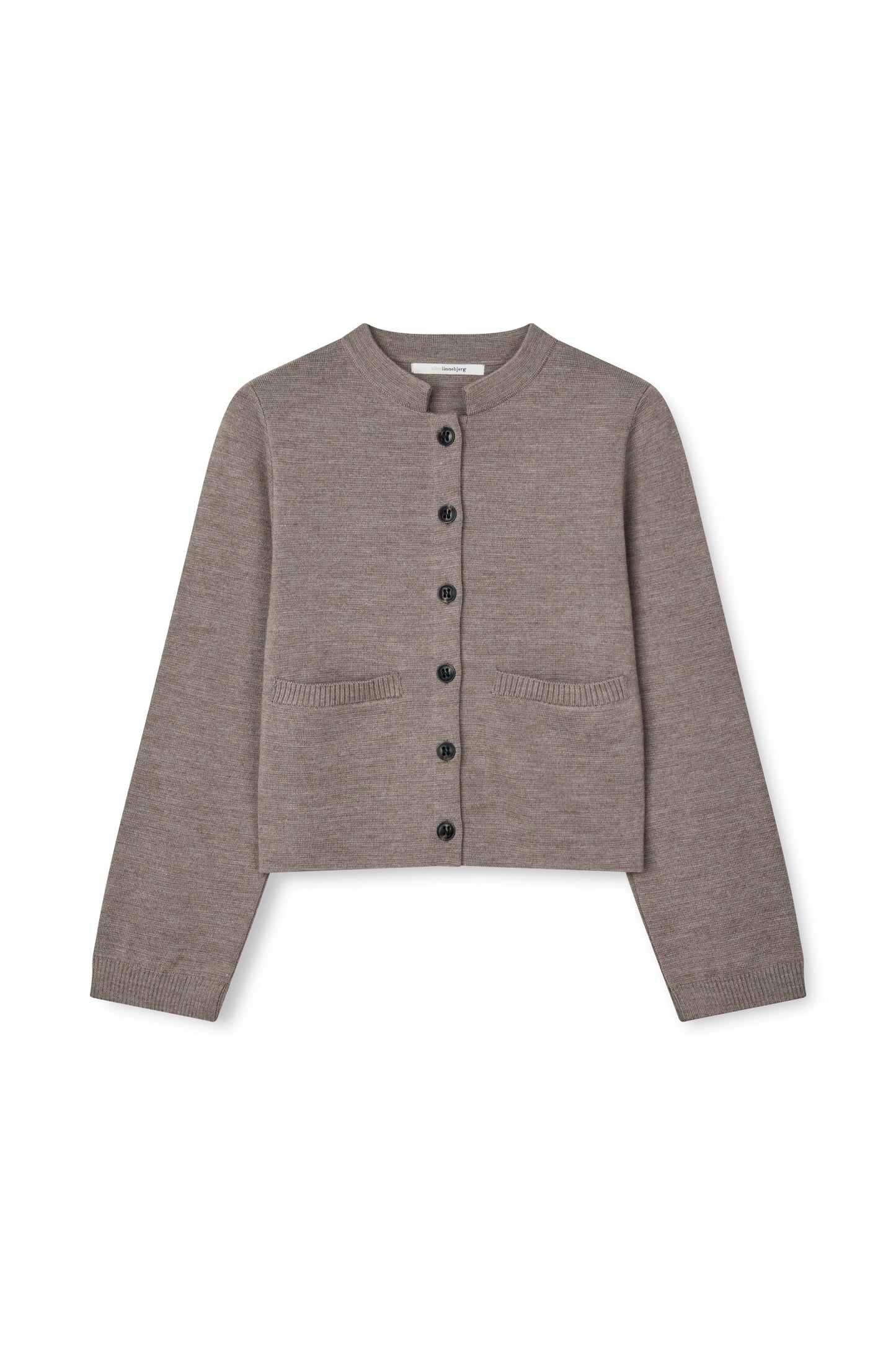 Sibin Linnebjerg Sena, Dark sand