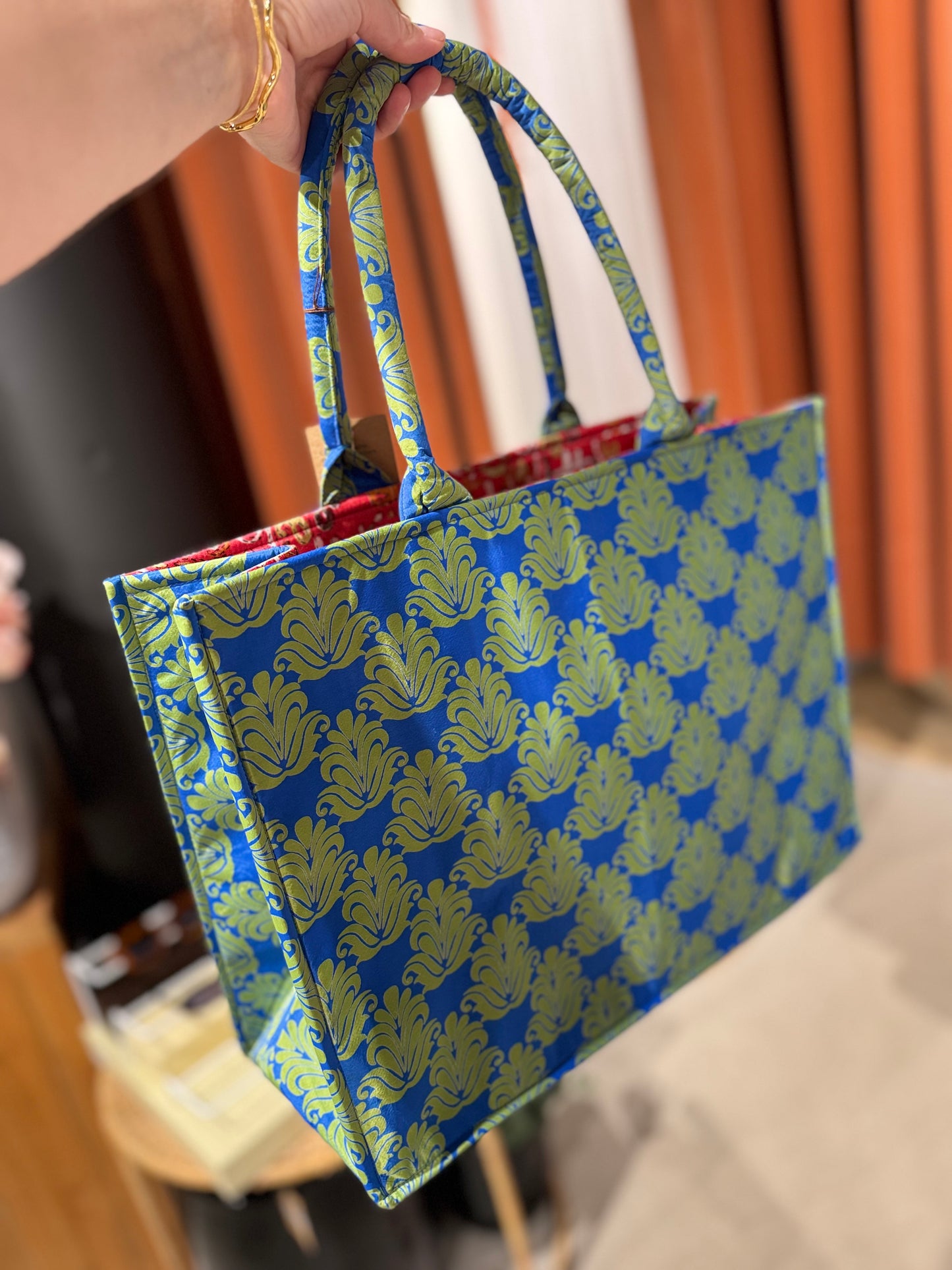 I WAS A SARI tote bag