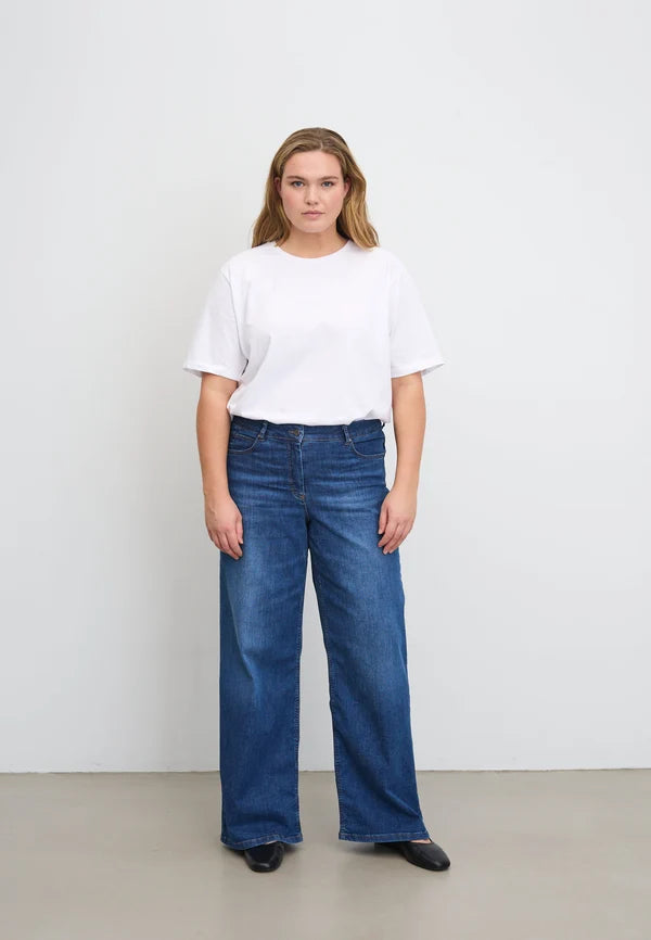 Laurie Carol Loose M/L, Washed Blue Denim