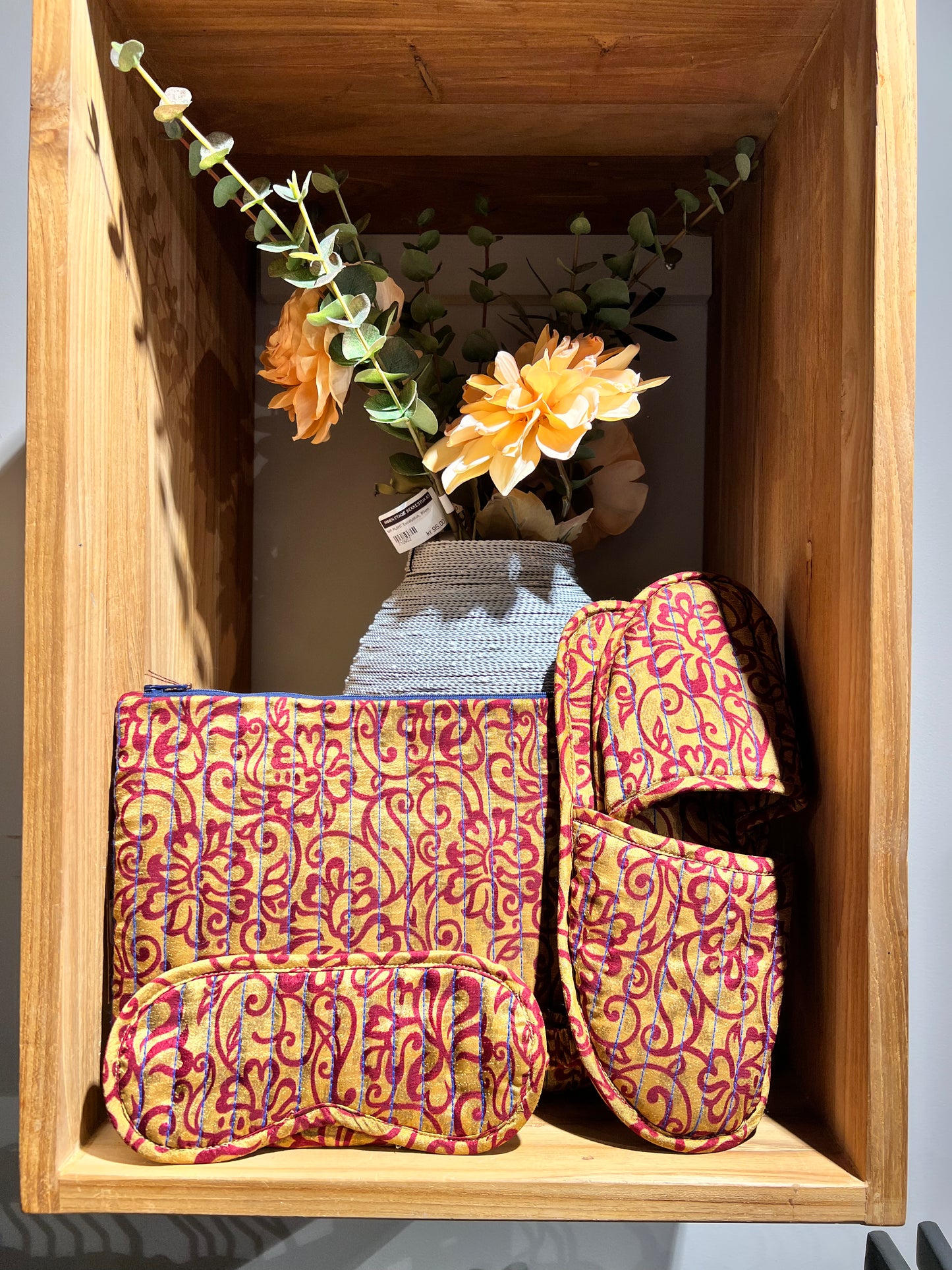 I WAS A SARI Reisesett